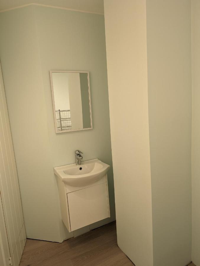 Studio Close To Downtown Tromso Luaran gambar